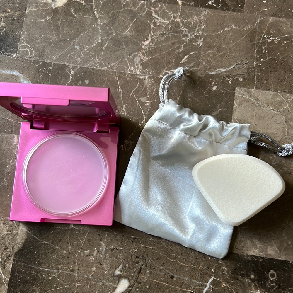 NEW Mally Everxolor Poreless Face Defender